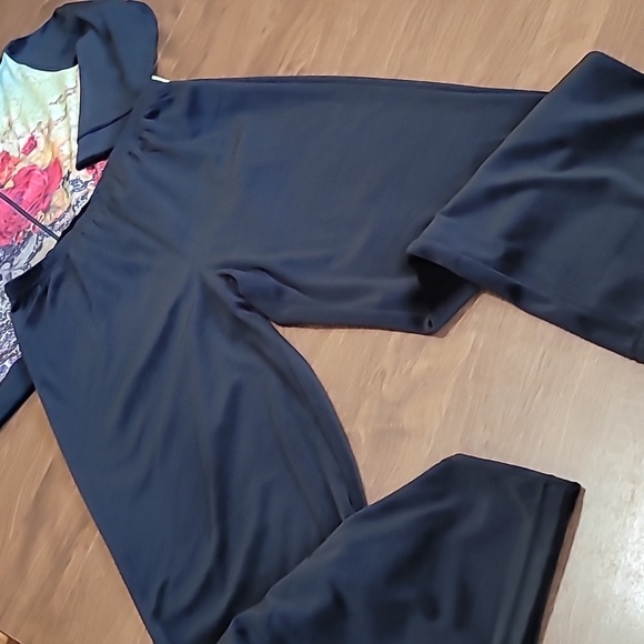 Coldwater Creek Velvety pantsuit Pjs Size: P/M Black Hoodie jacket elastic pants - Picture 4 of 16